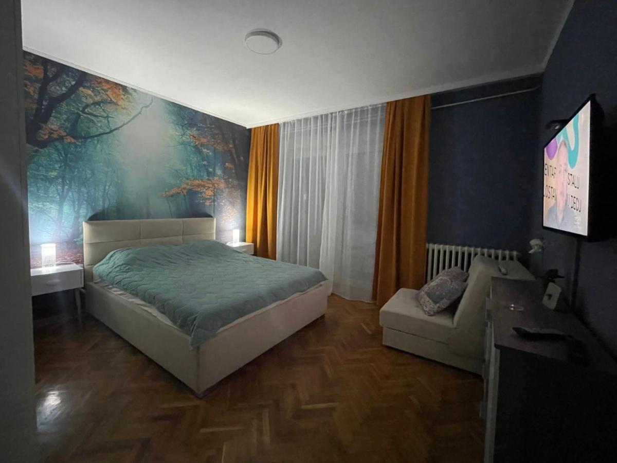 Appartement Apartman Avenia à Novi Sad Extérieur photo